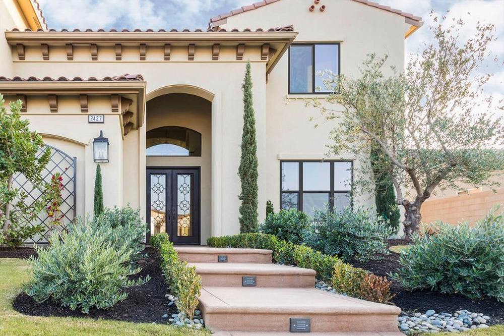 Why Anlin Windows Are the Superheroes of Home Renovations